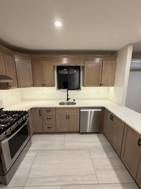 Nowe 3 sypialnie w Middle Village, Queens - blisko metra i udogodnień - 10