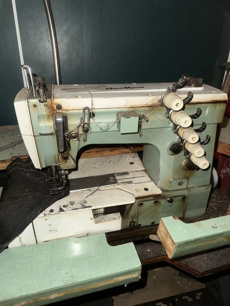 Sprzedam profesjonalną maszynę z silnikiem w bdb stanie - 2