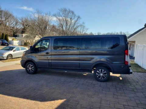 Van with driver - Local and interstate transport and moving services - 1