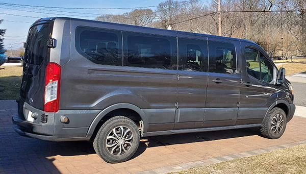 Van z kierowcą - Przewozy i przeprowadzki lokalne oraz międzystanowe - 2