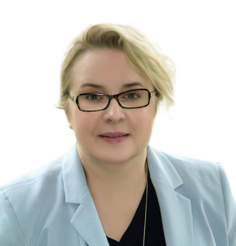 Licensed real estate agent with 20 years of experience in NY and CT