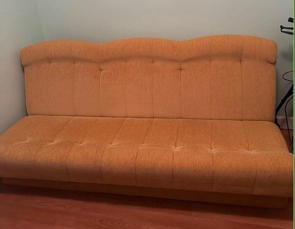 Wersalka w bardzo dobrym stanie - odbiór z Ridgewood, Queens